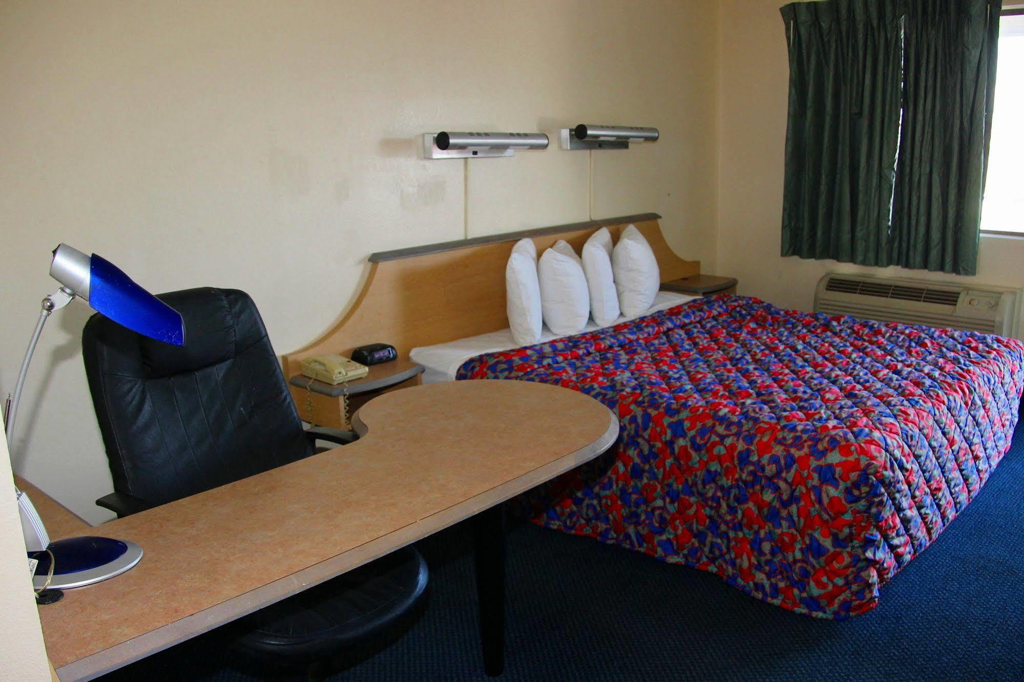 Q Lodging Extended Stay San Antonio Exterior foto